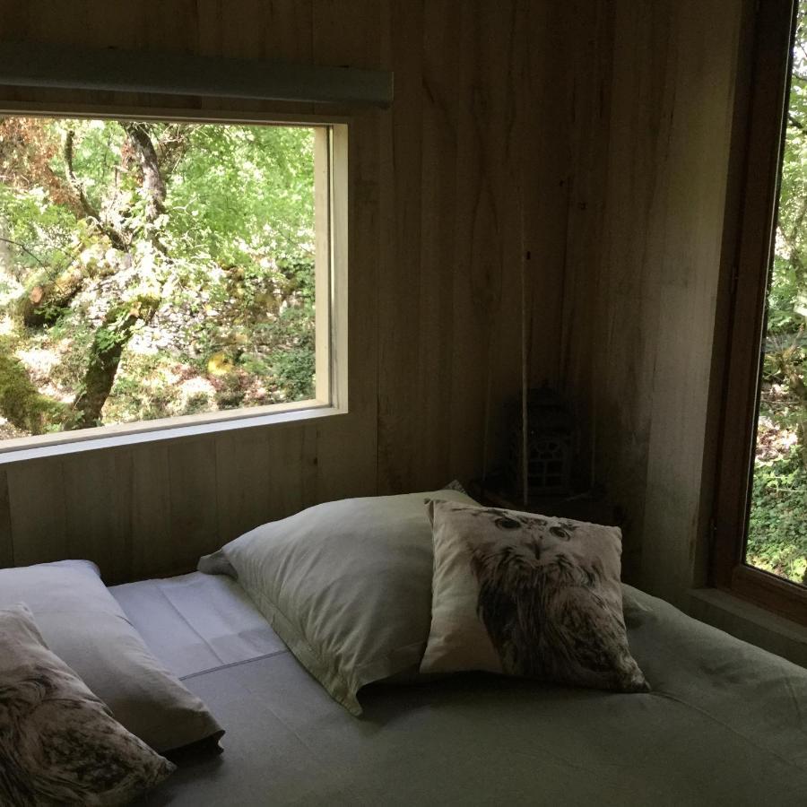 Cabane Lodge Avec Spa Privatif Livernon Ngoại thất bức ảnh